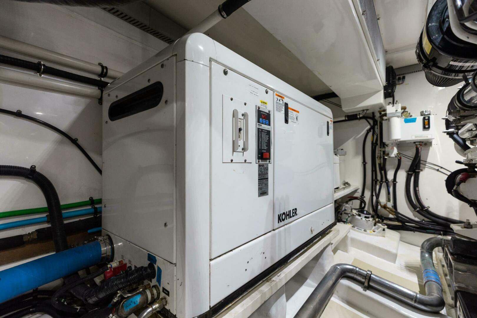 2016 Marlow EXPLORER 88E - Image 29