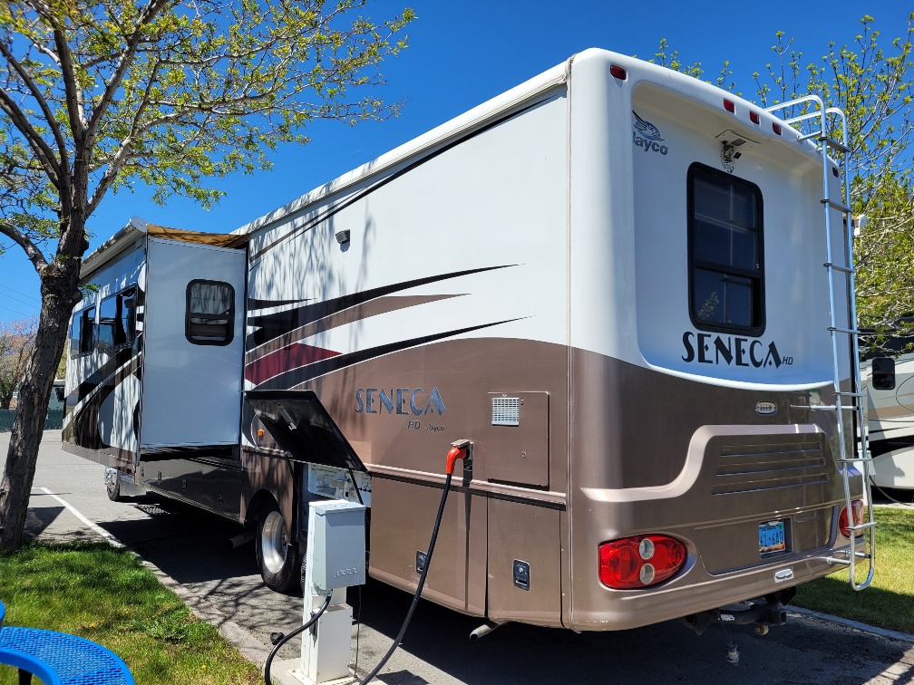 2006 Jayco Seneca HD 34 SS - Image 3