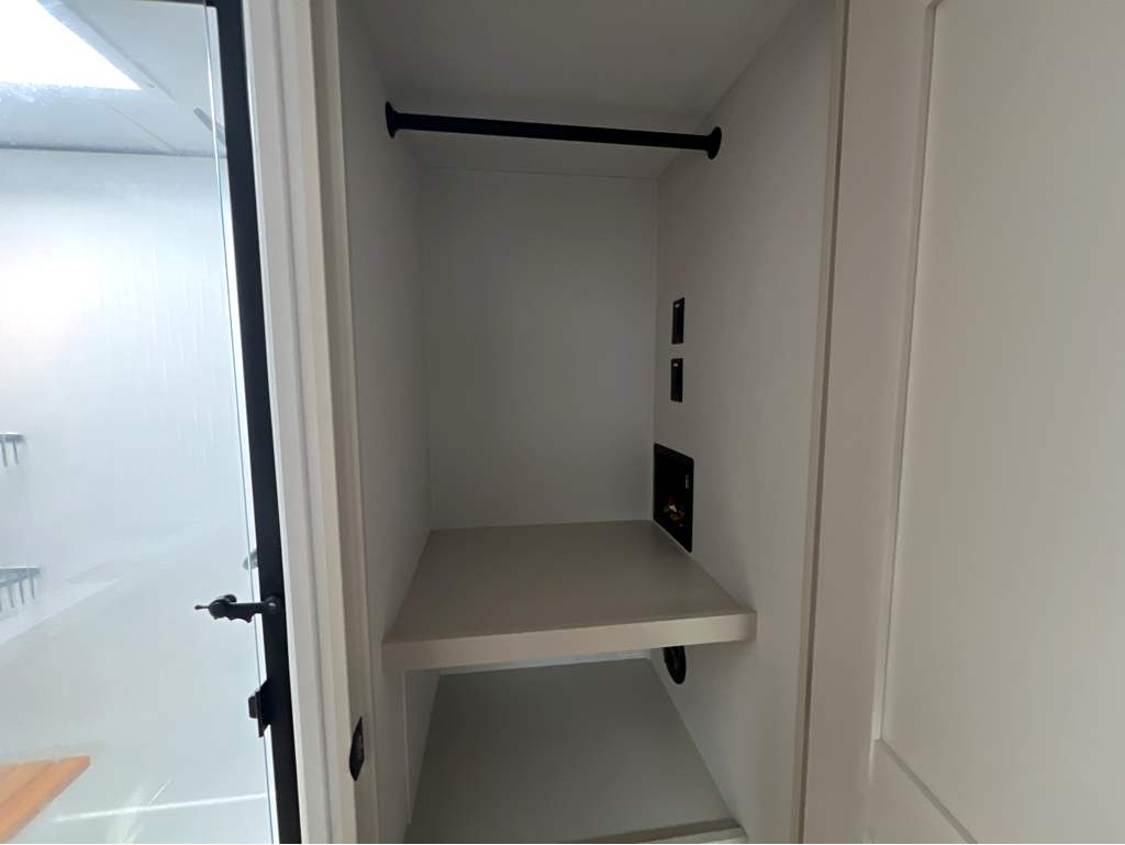 2026 GRAND DESIGN SOLITUDE 380FL - Image 24