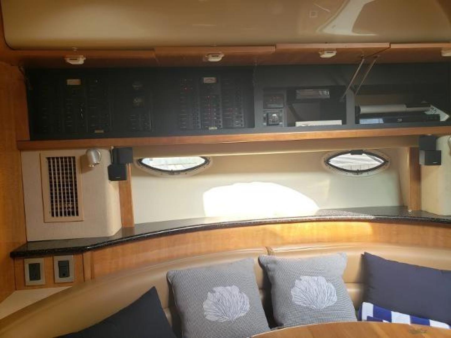 2002 Maxum 4200 SCR - Image 21