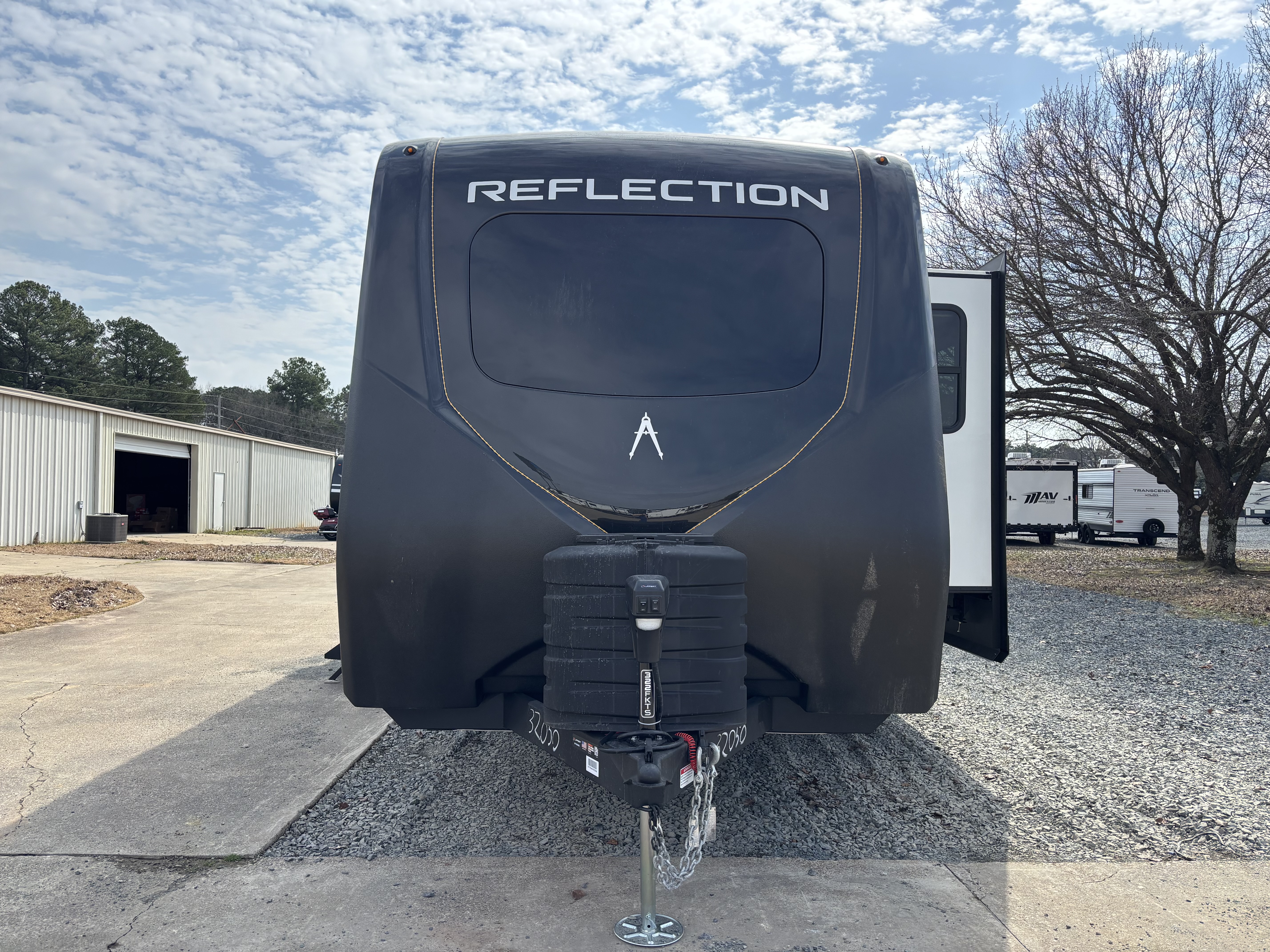 2026 Grand Design Reflection Travel Trailer 322FKTS - Image 3