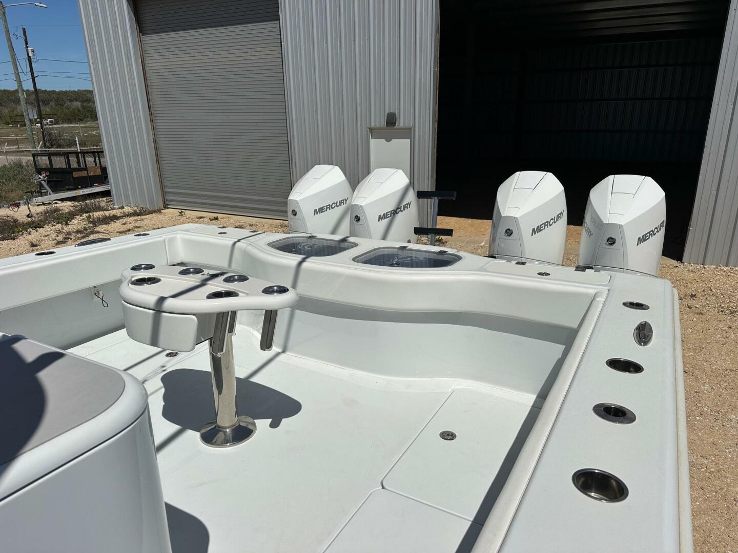 2022 Freeman 42LR - Image 21