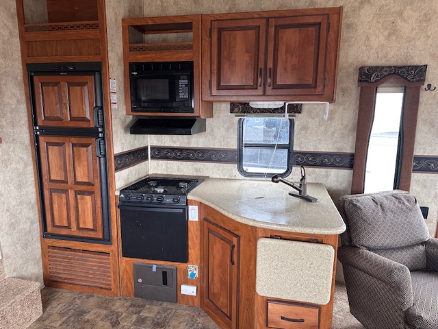 2011 Keystone Laredo 266RL - Image 12