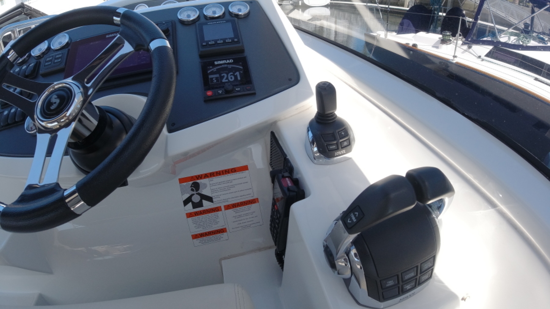 2016 Beneteau Gran Turismo 35 - Image 11