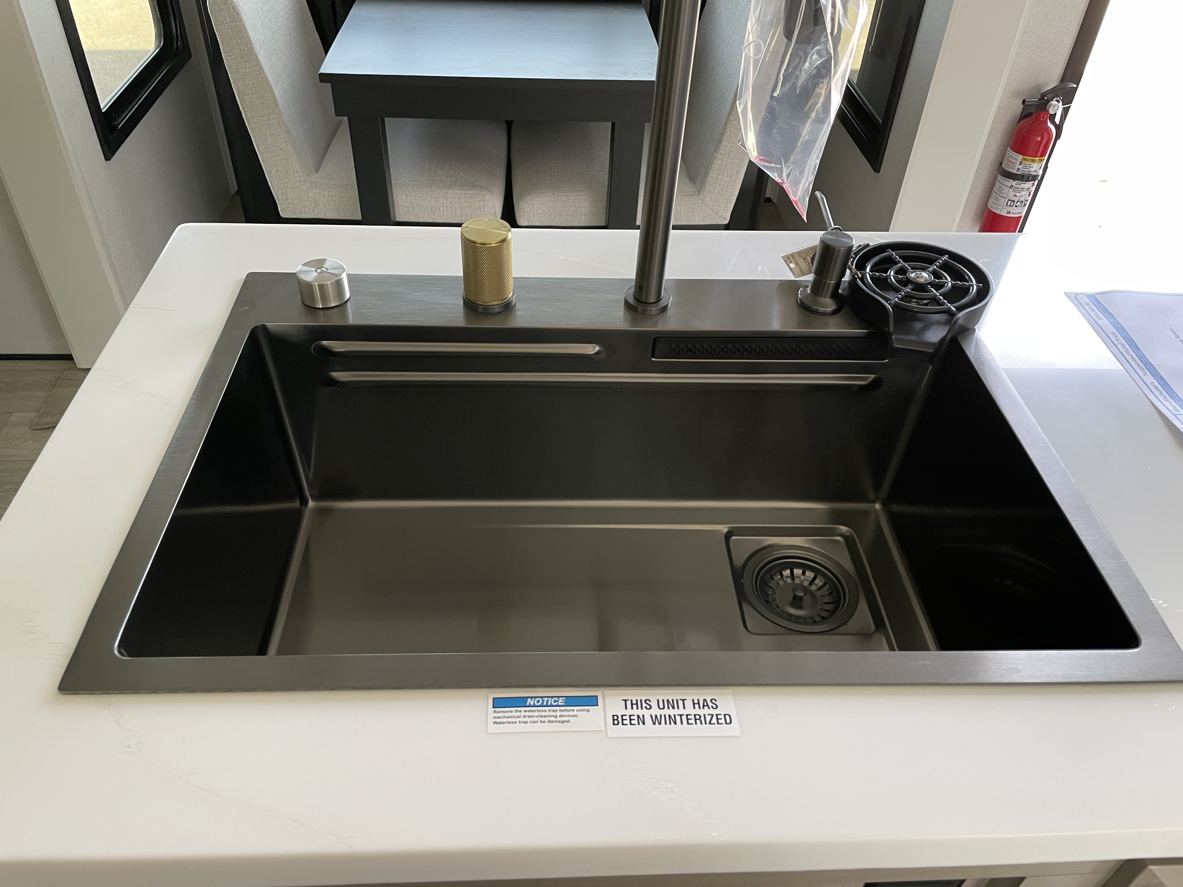 2027 Jayco Pinnacle 39FLOK - Image 20