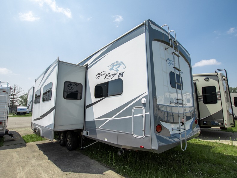 2018 Highland Ridge Open Range 3X 3X388RKS - Image 3