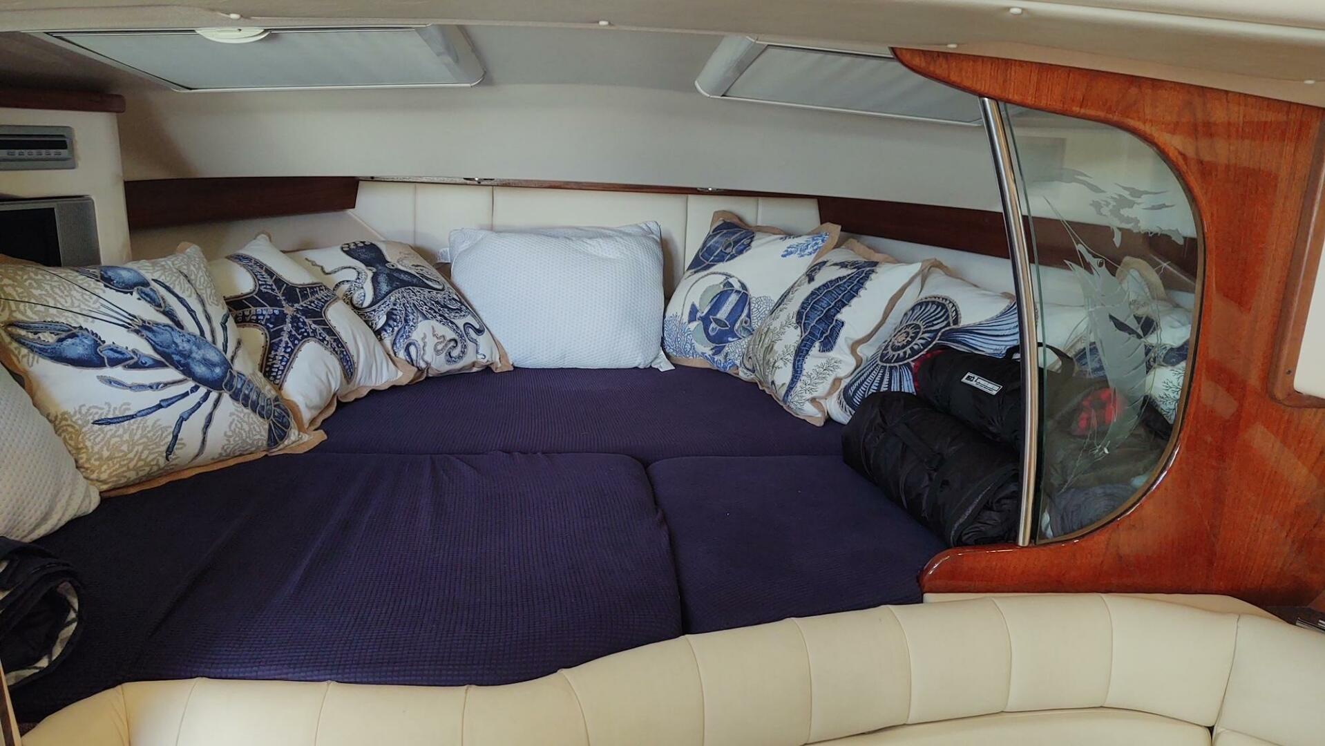 2006 Grady-White Express 360 - Image 24