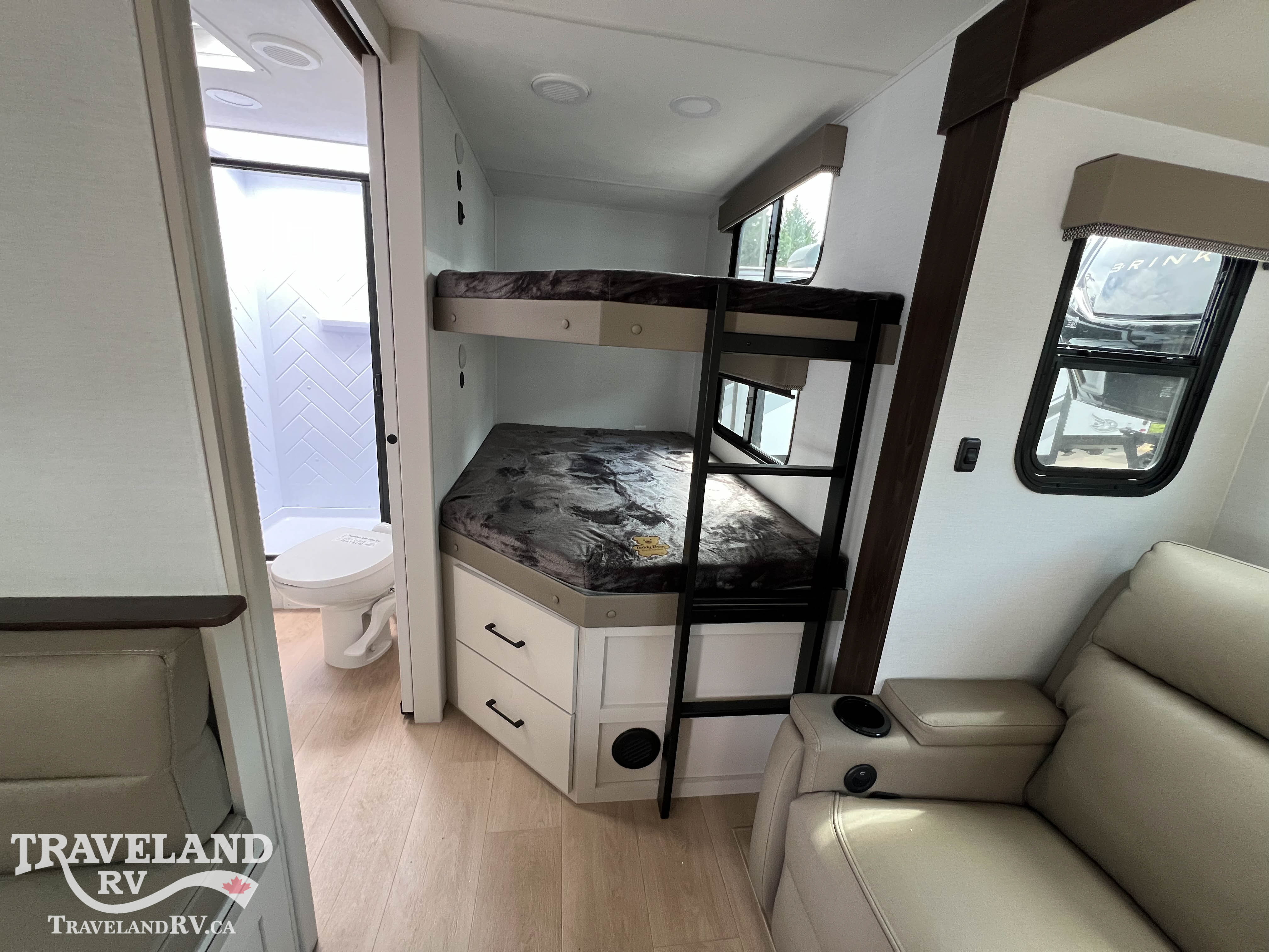 2027 Alliance RV DELTA ULTRA LITE BH255 - Image 15