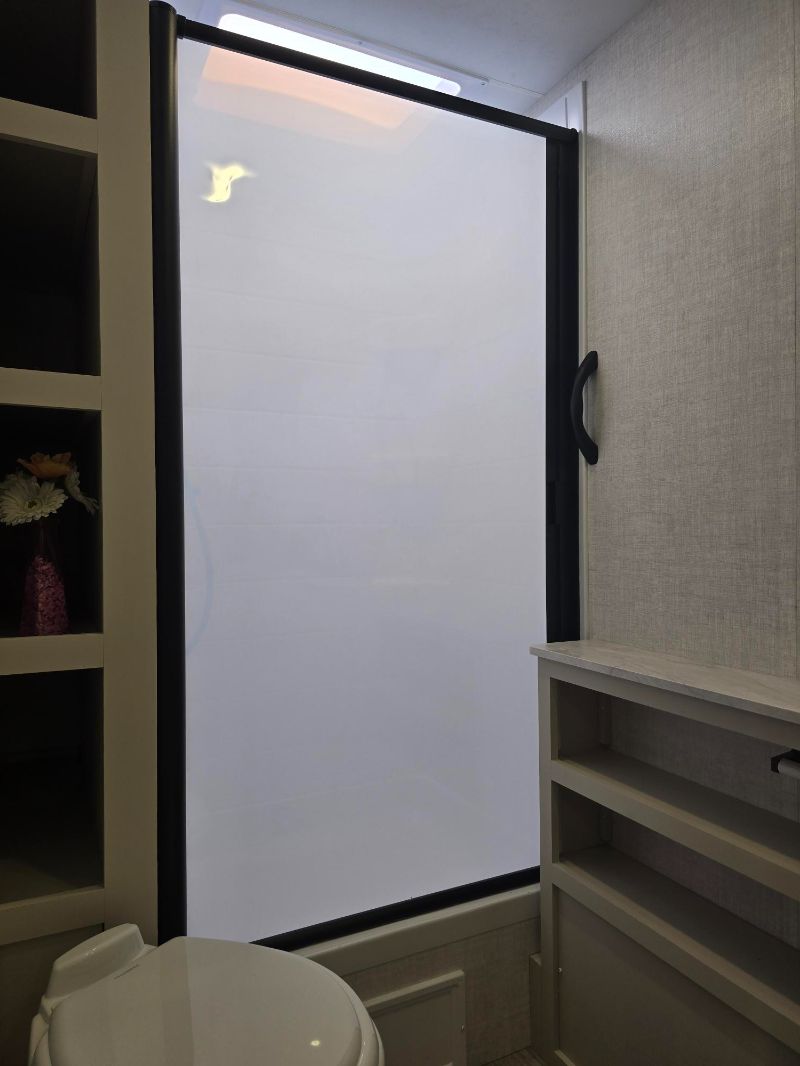 2026 Ember RV E-Series 19ETS - Image 56