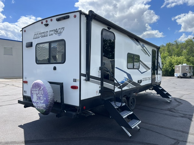 2024 CHEROKEE ALPHA WOLF 23RLDE - Image 8