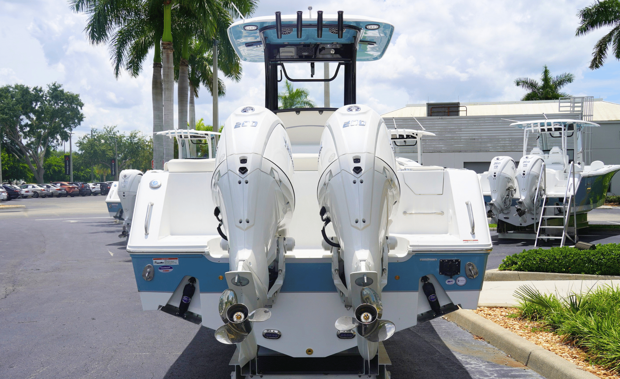 2027 SEA HUNT ULTRA 265SE - Image 10