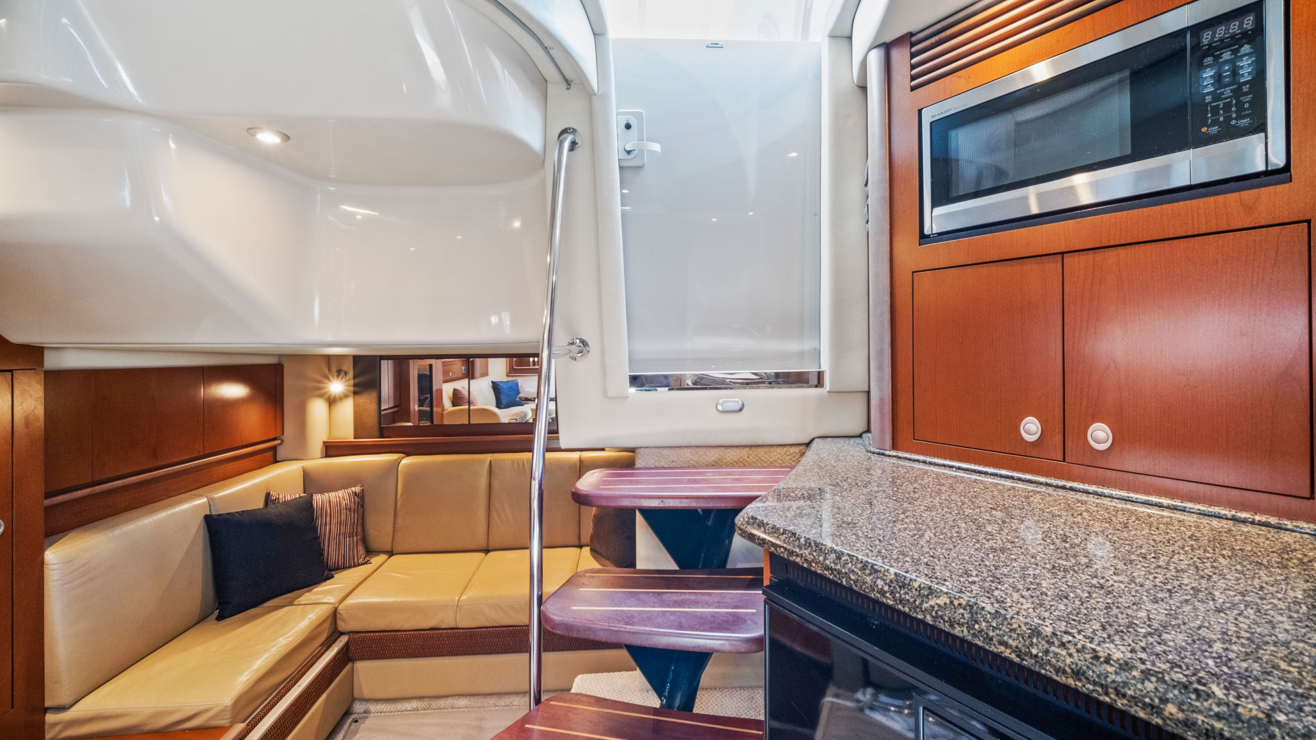 2007 Sea Ray 40 Sundancer - Image 28