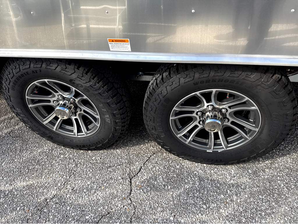 2026 AIRSTREAM TRADE WIND 25FBT - Image 6