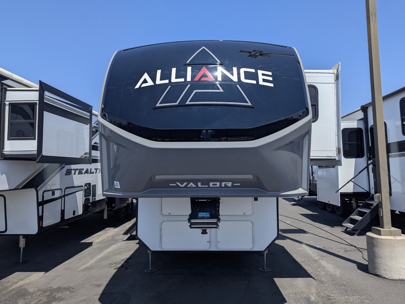 2024 Alliance RV Valor 44V14 - Image 2