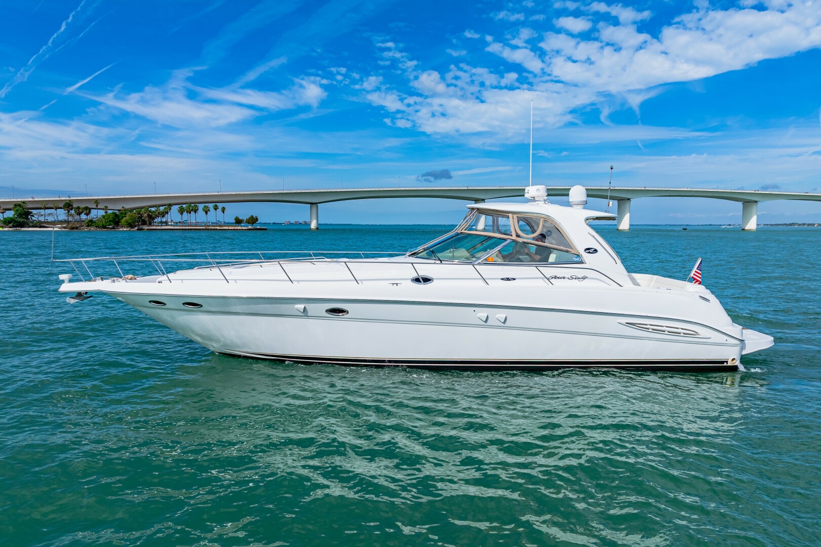 2002 Sea Ray 460 Sundancer - Image 2