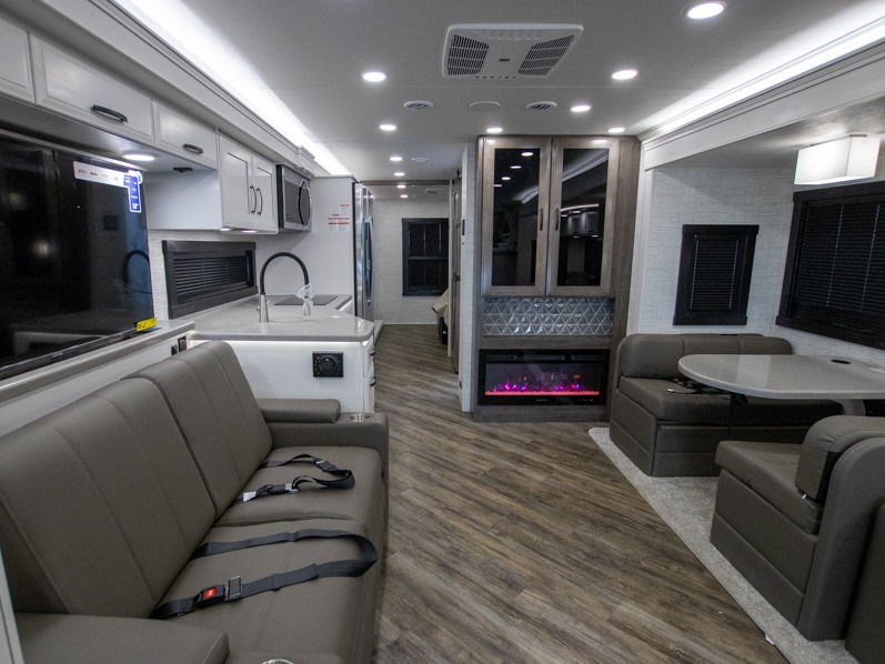2025 Jayco Seneca 37M - Image 6