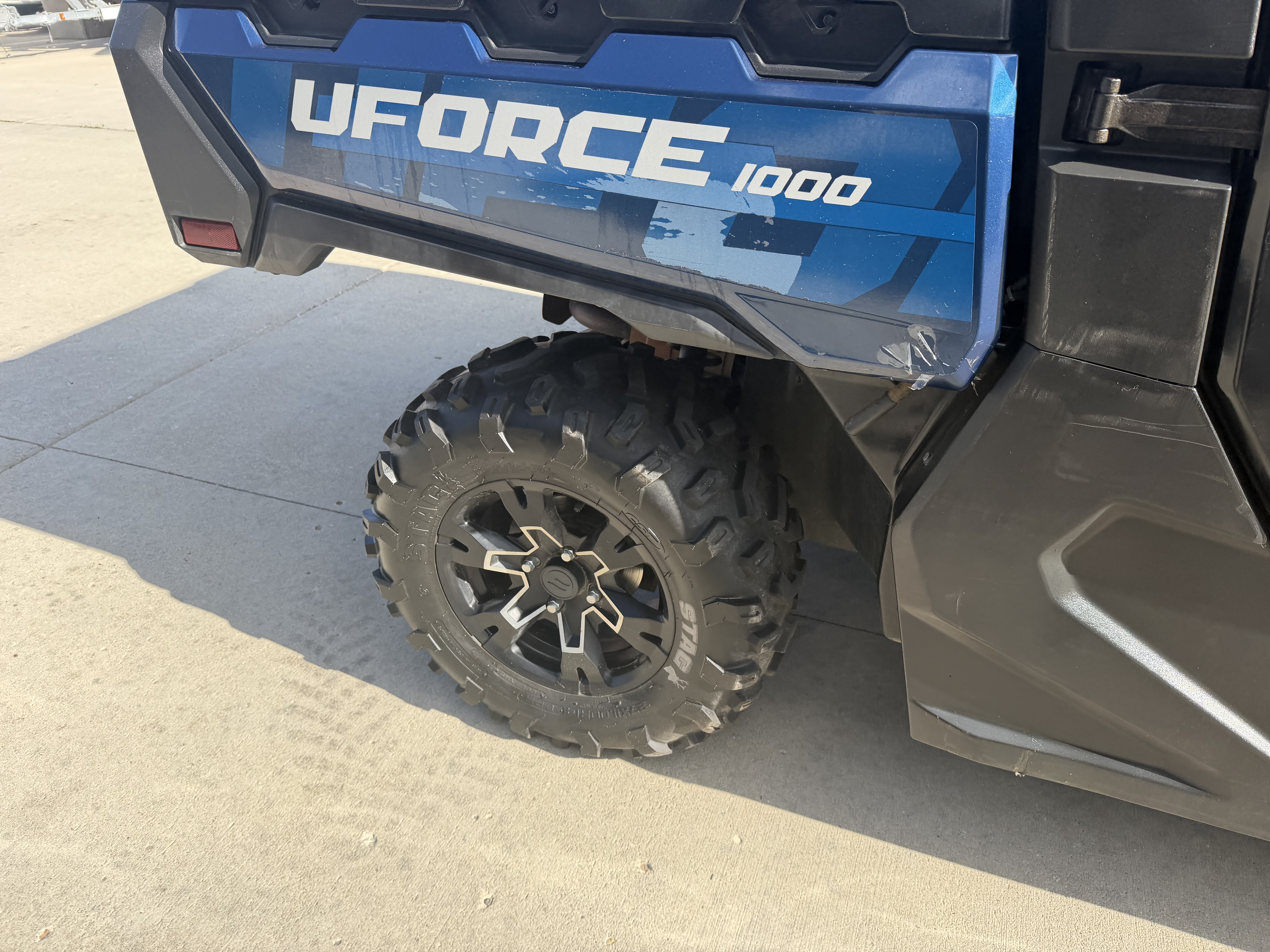 2022 Cf Moto UForce 1000 Cab - Image 9