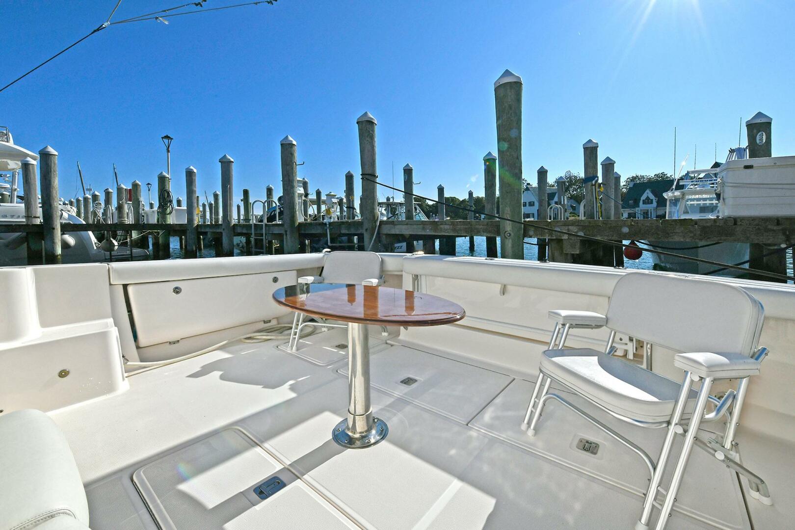 2008 Tiara Yachts 4200 Open - Image 7