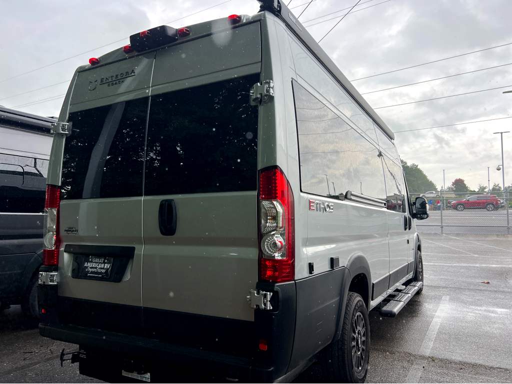 2027 ENTEGRA COACH ETHOS 20T - Image 4