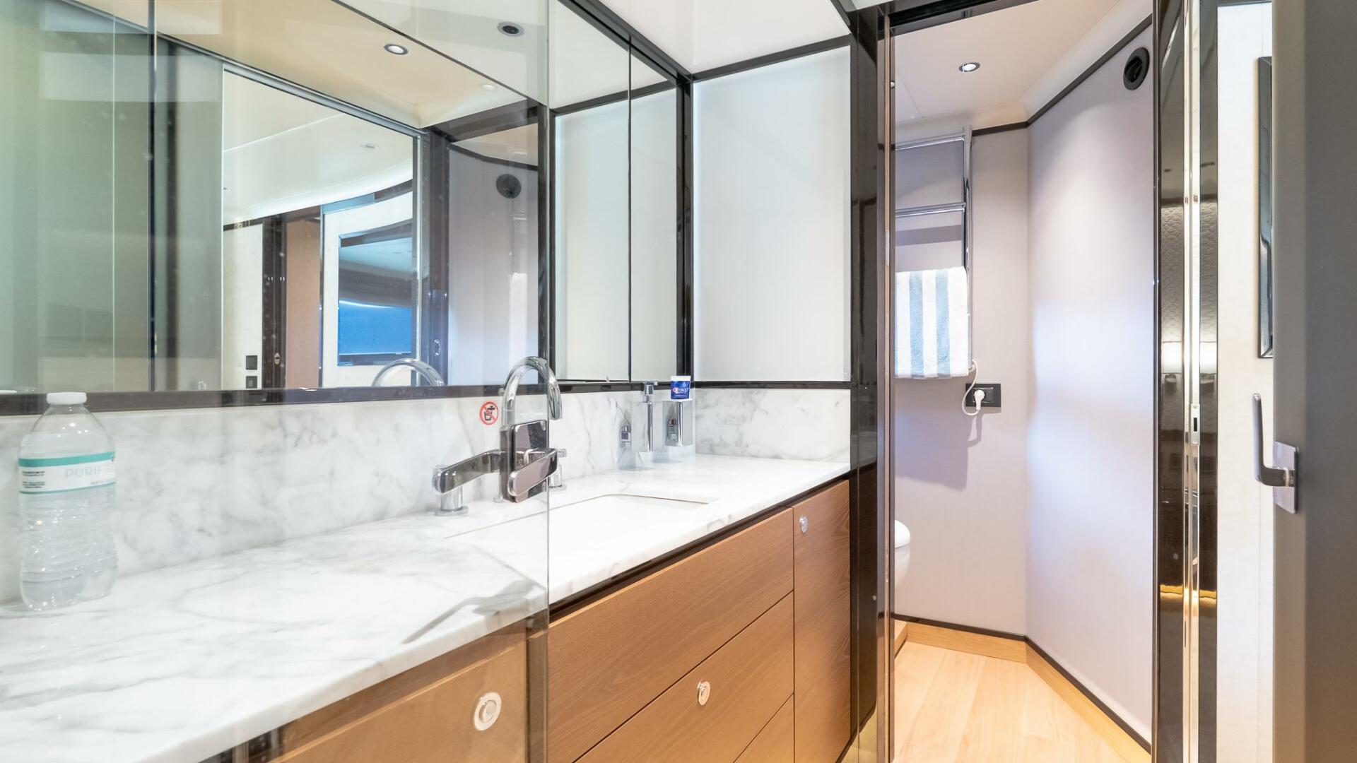 2024 Absolute Navetta 68 - Image 63