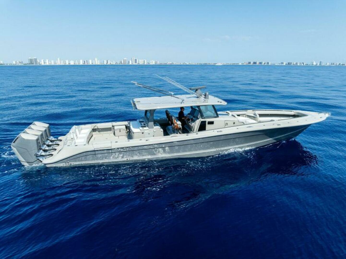 2023 HCB 53 Suenos - Image 37