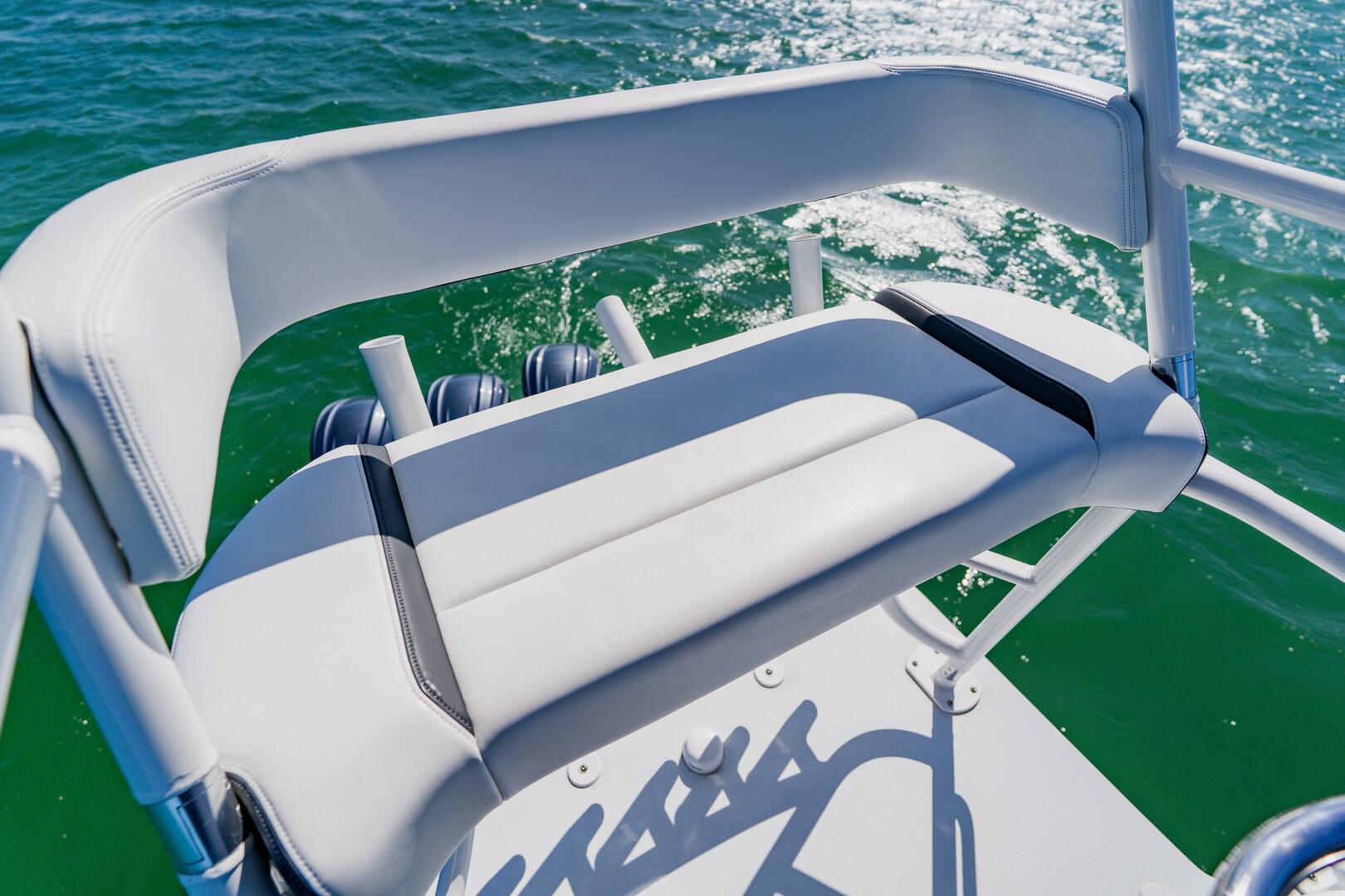 2025 Yellowfin 36 Offshore - Image 26