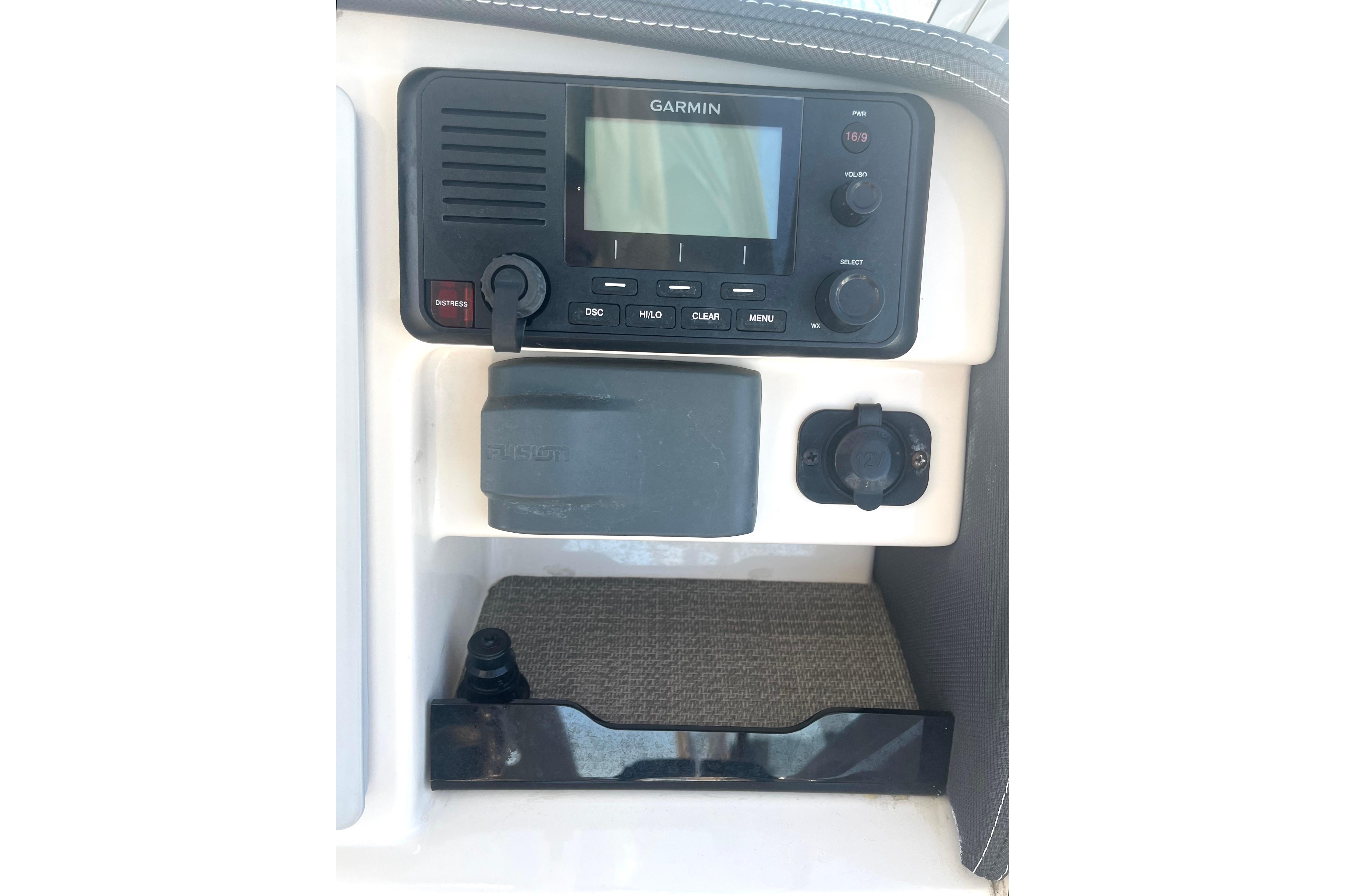2018 Grady-White Freedom 275 - Image 44