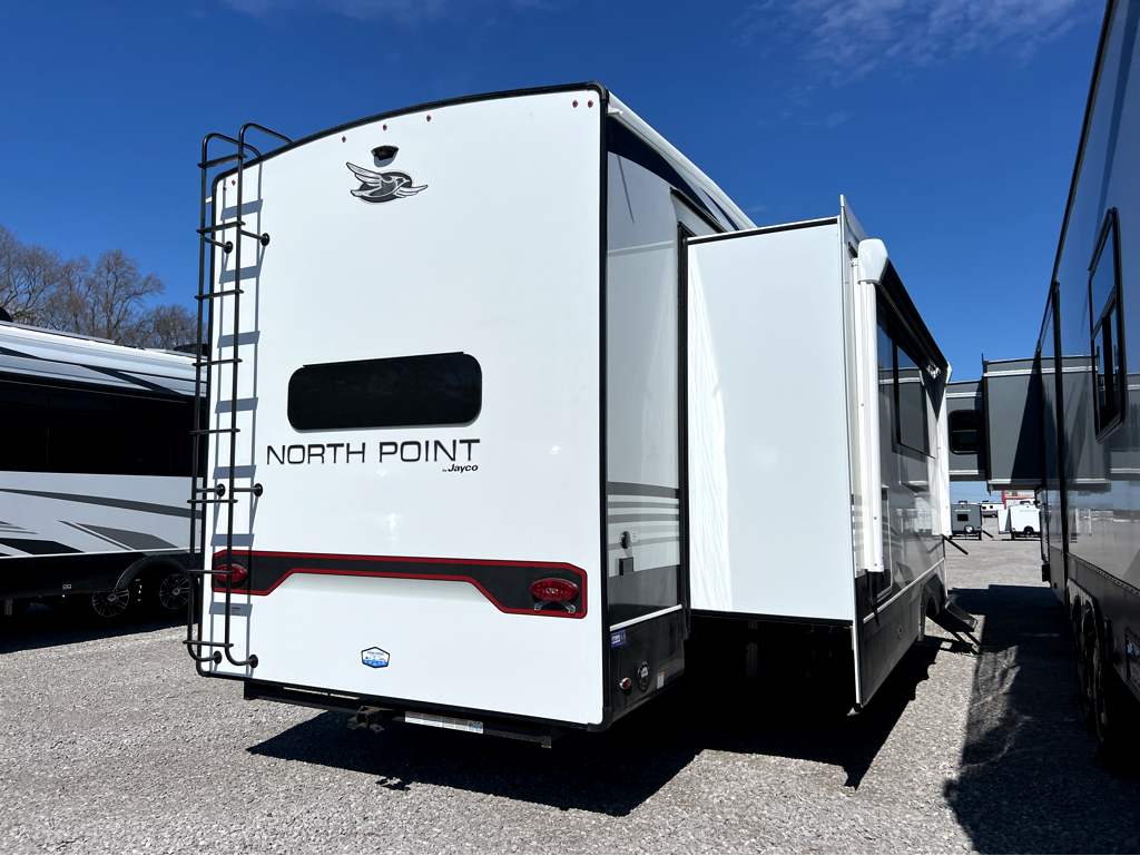 2025 JAYCO NORTH POINT 365RKTS - Image 4