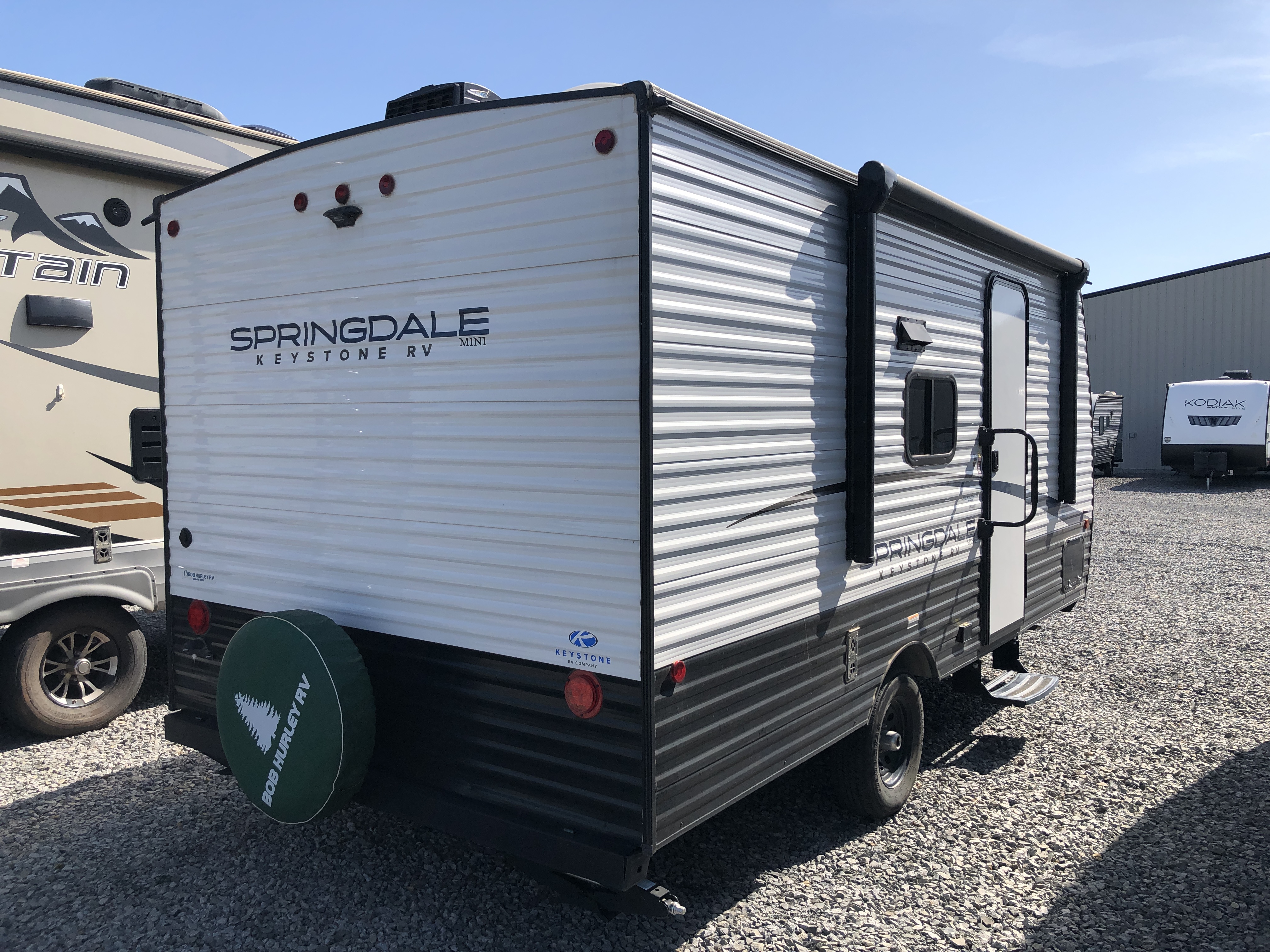 2024 Keystone Springdale Mini 1800BH - Image 6