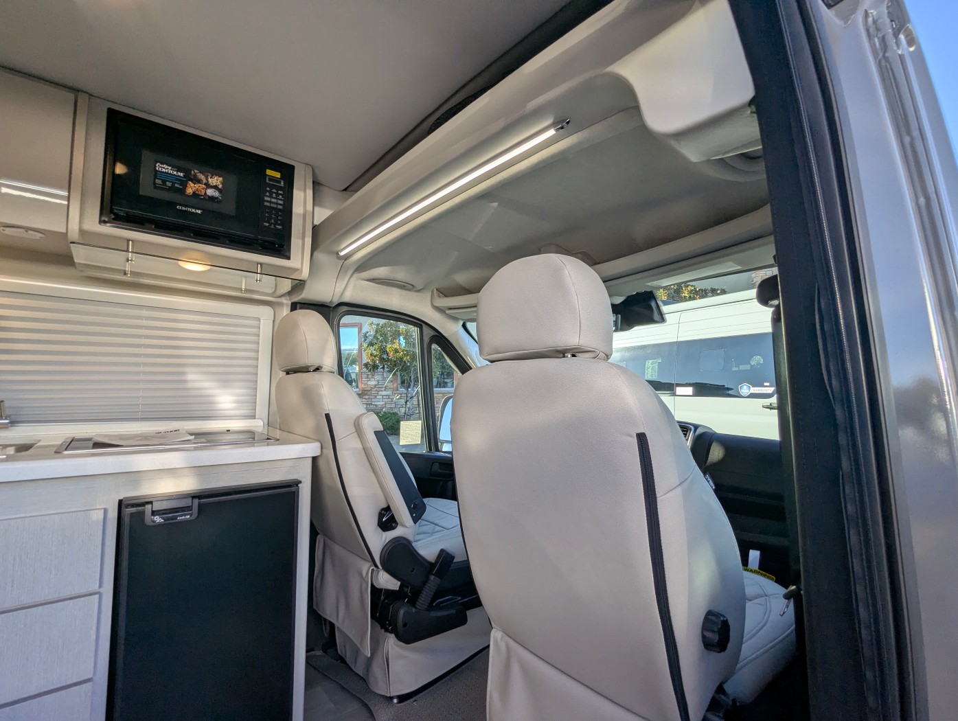 2026 Thor Motor Coach Rize 18G - Image 9