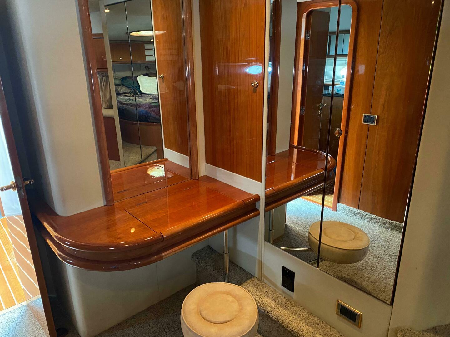1998 Sunseeker 62 Manhattan - Image 35