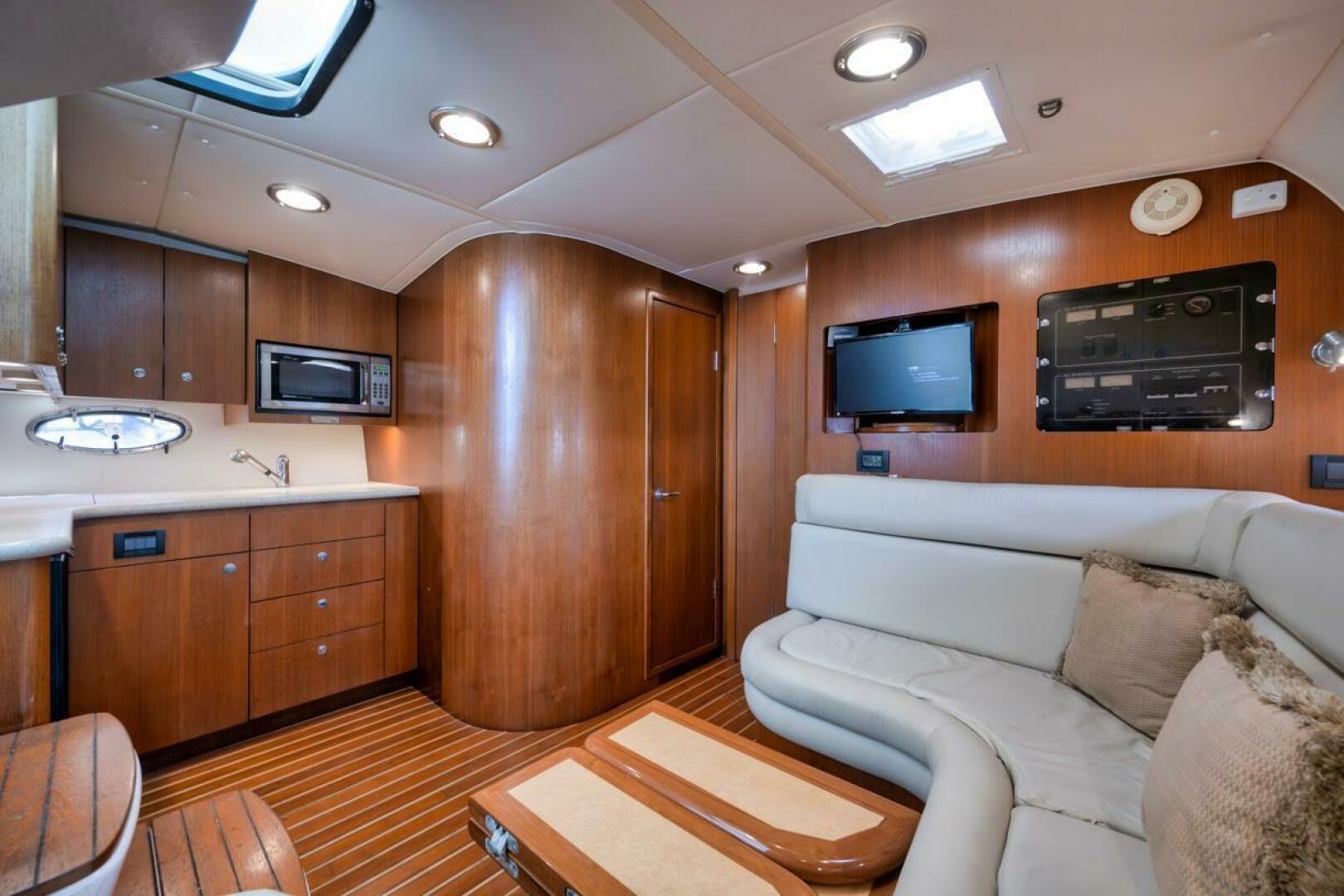 2004 Tiara Yachts 38 Open - Image 14
