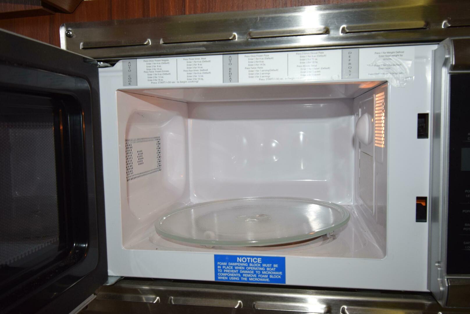 2016 Grady-White Express 330 - Image 58