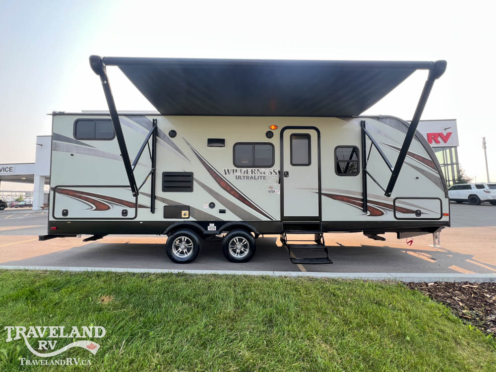 2018 Heartland Wilderness WD 2475BH - Image 14
