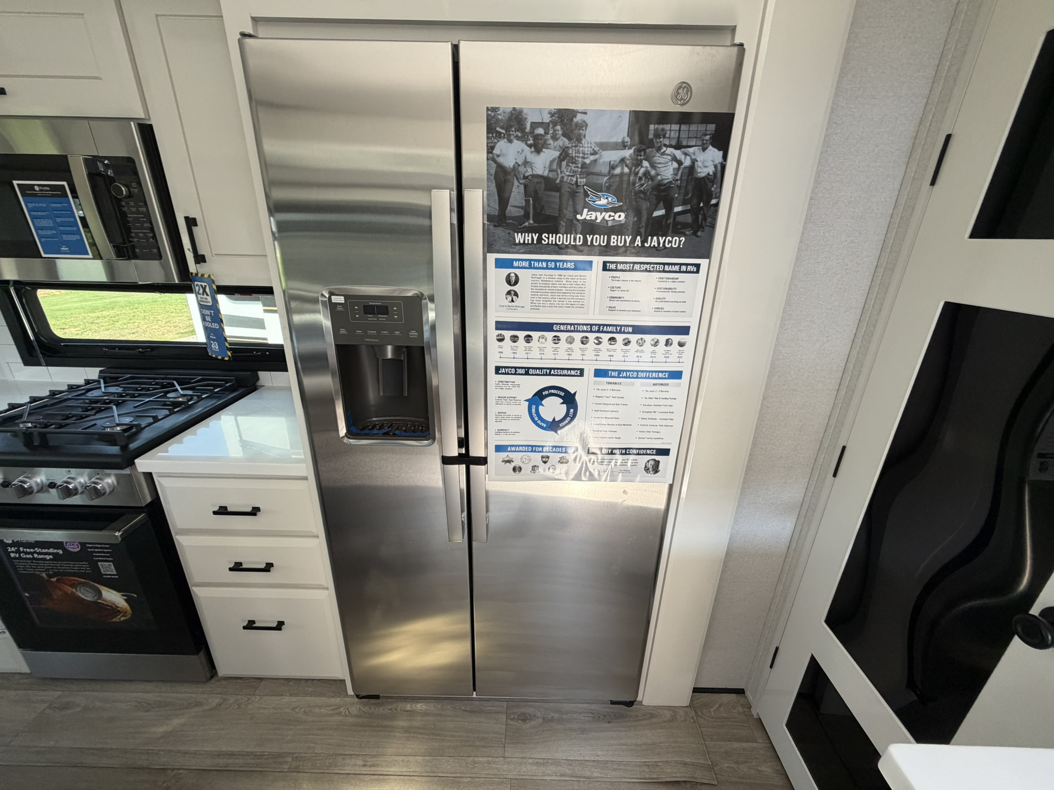 2027 JAYCO PINNACLE 32RLTS - Image 40