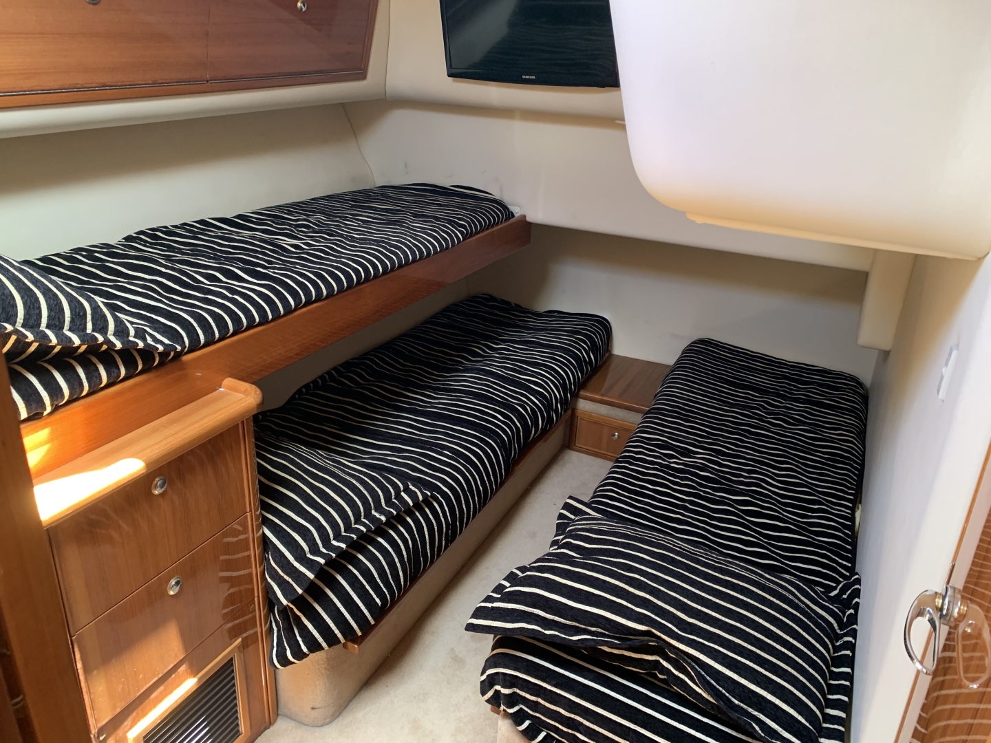 2008 Riviera 42 Flybridge - Image 16