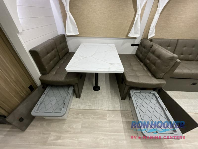 2026 FOREST RIVER 33TS - Image 7