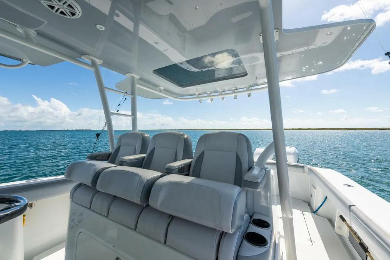 2019 Yellowfin 42 Center Console - Image 13