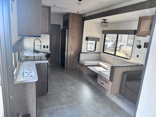 2025 CHEROKEE TIMBERWOLF 39TN - Image 22