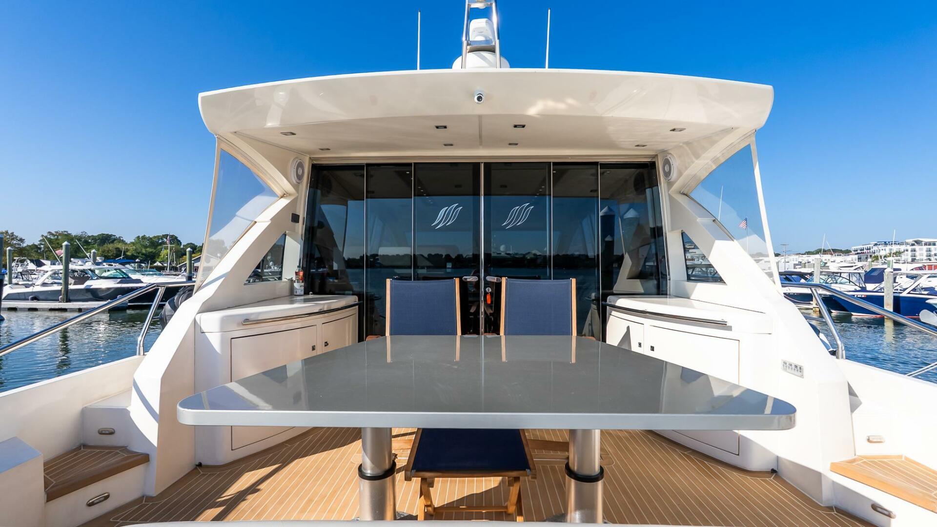 2011 Uniesse 55S - Image 8