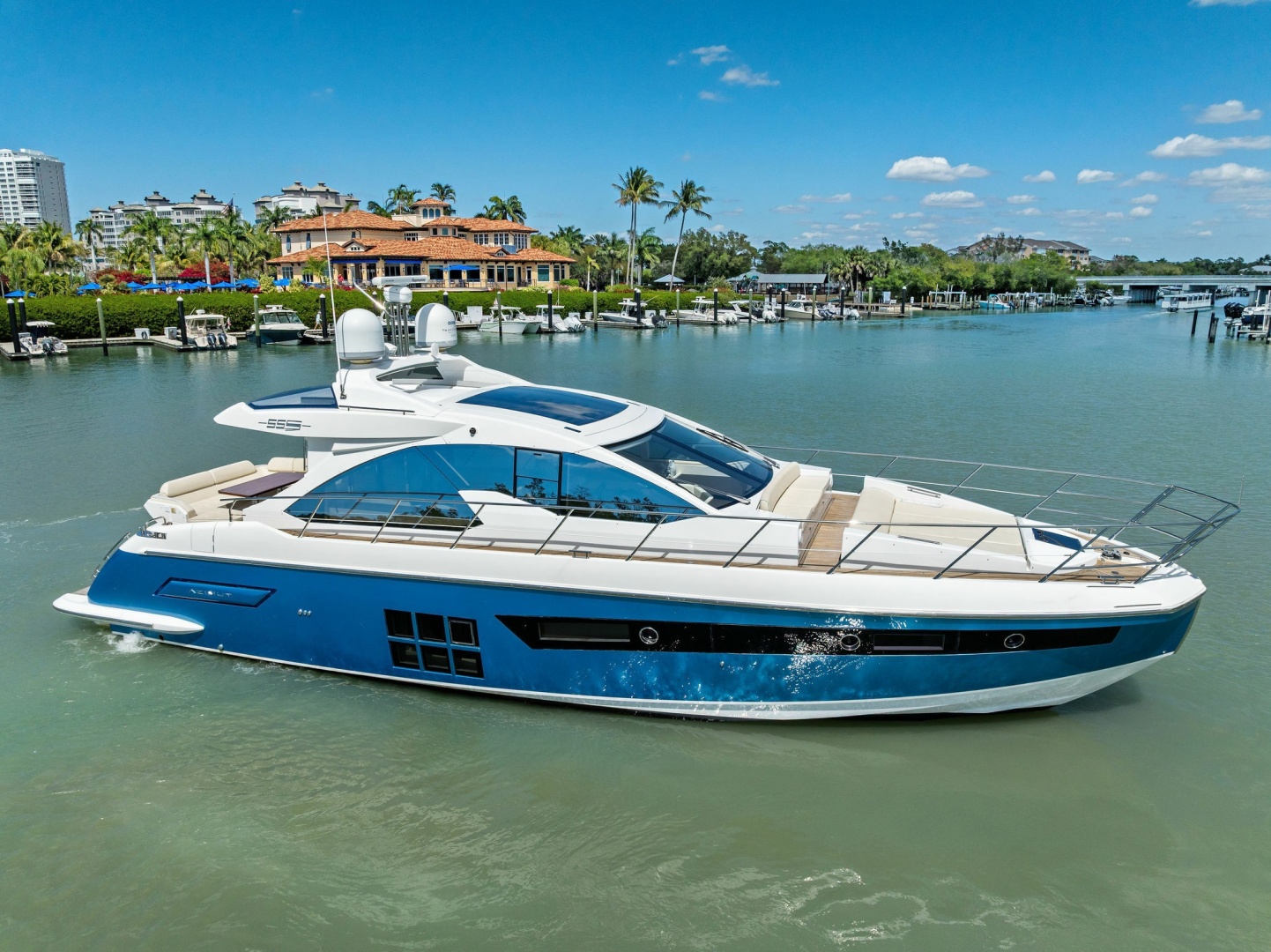 2015 Azimut 55S - Image 2
