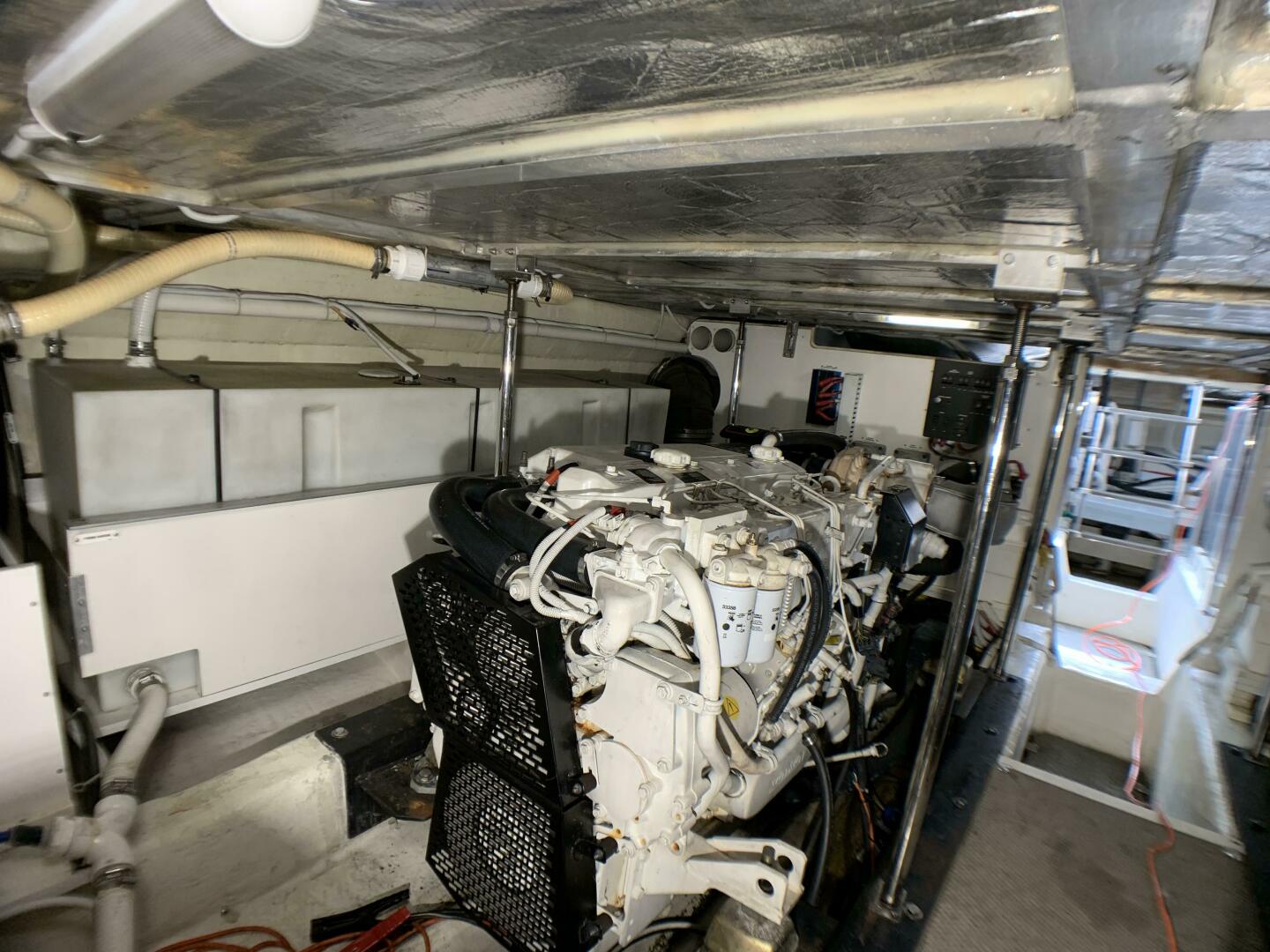 2006 Carver 56 Voyager - Image 39