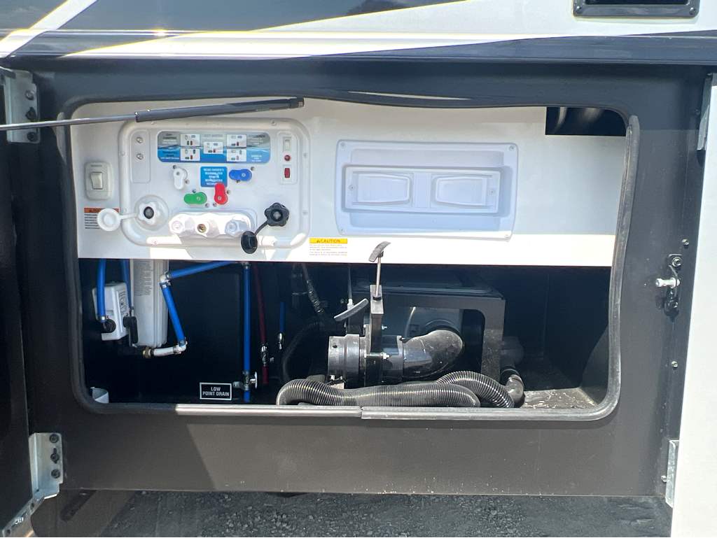 2026 JAYCO SENECA 37K - Image 11