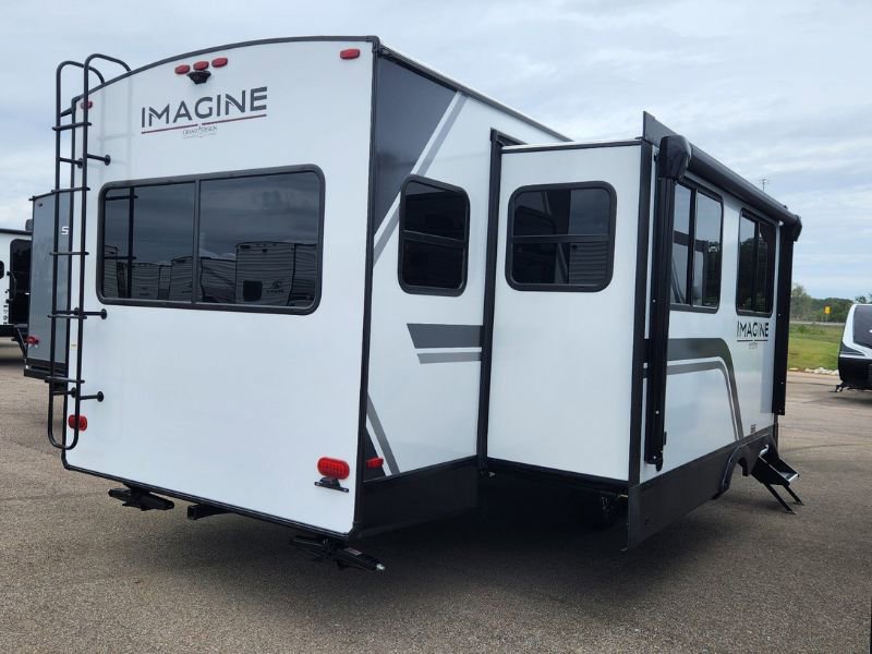 2026 GRAND DESIGN IMAGINE 2970RL - Image 4