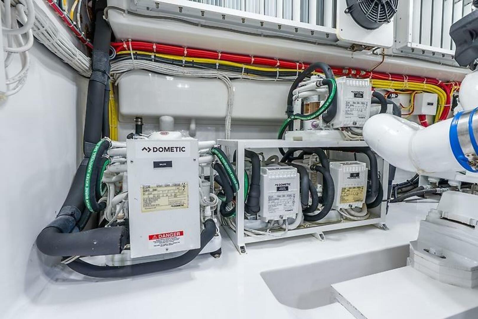 2019 Viking 68 Enclosed Bridge - Image 29