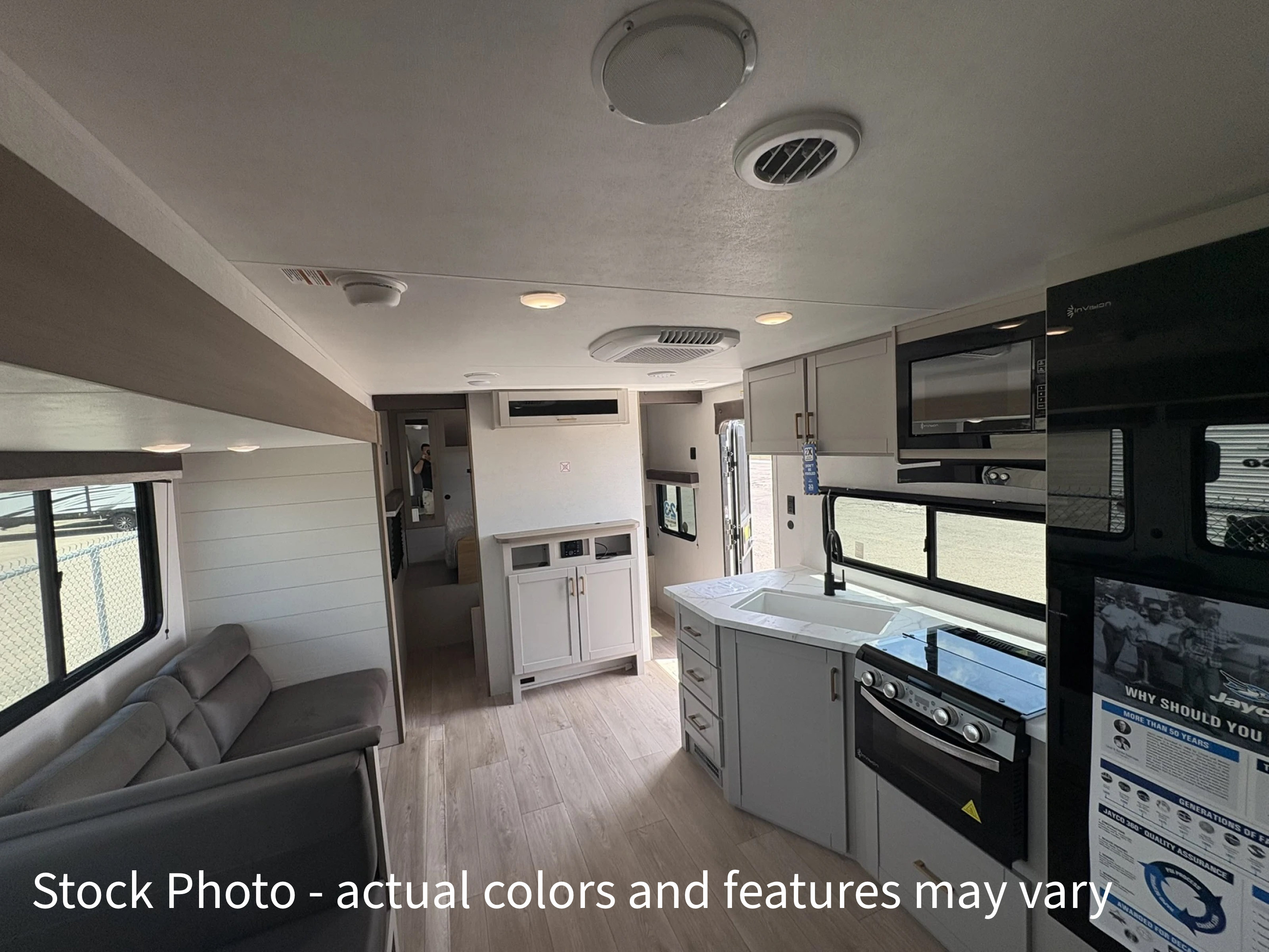 2027 Jayco Jay Flight SLX 261BHS - Image 33