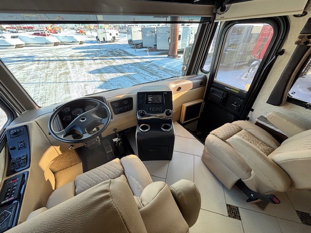 2014 Coachmen Cross Country 404RB - Image 52