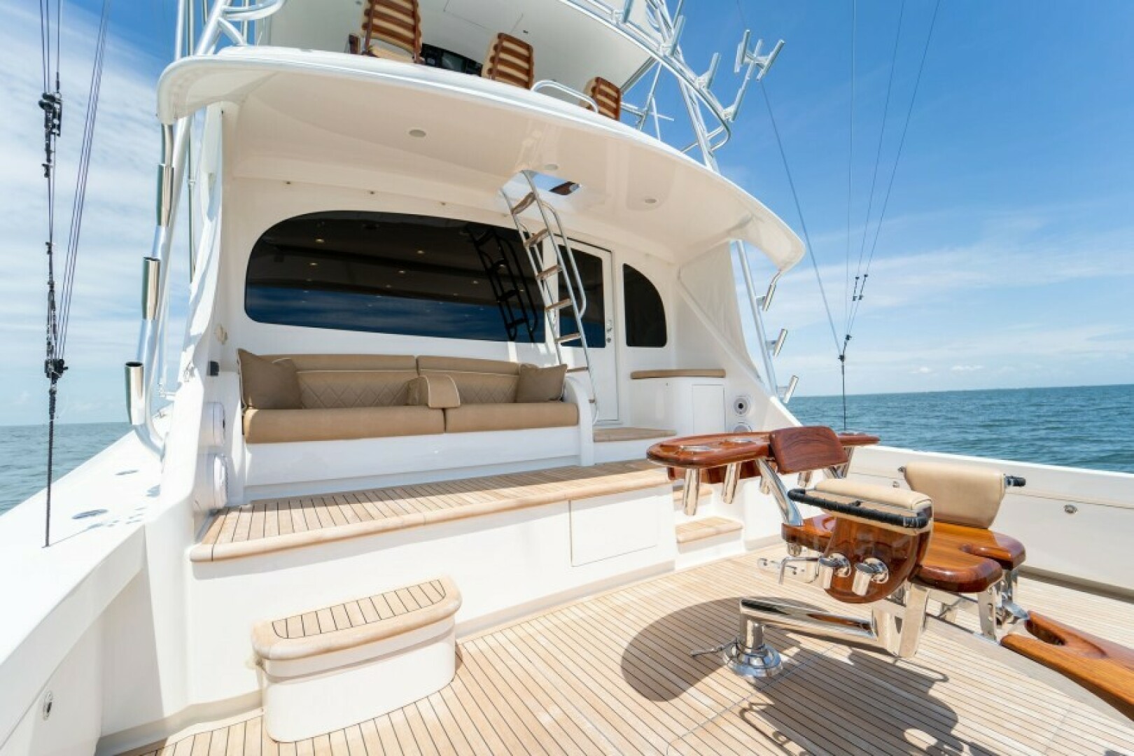 2018 Viking 72 Convertible - Image 20