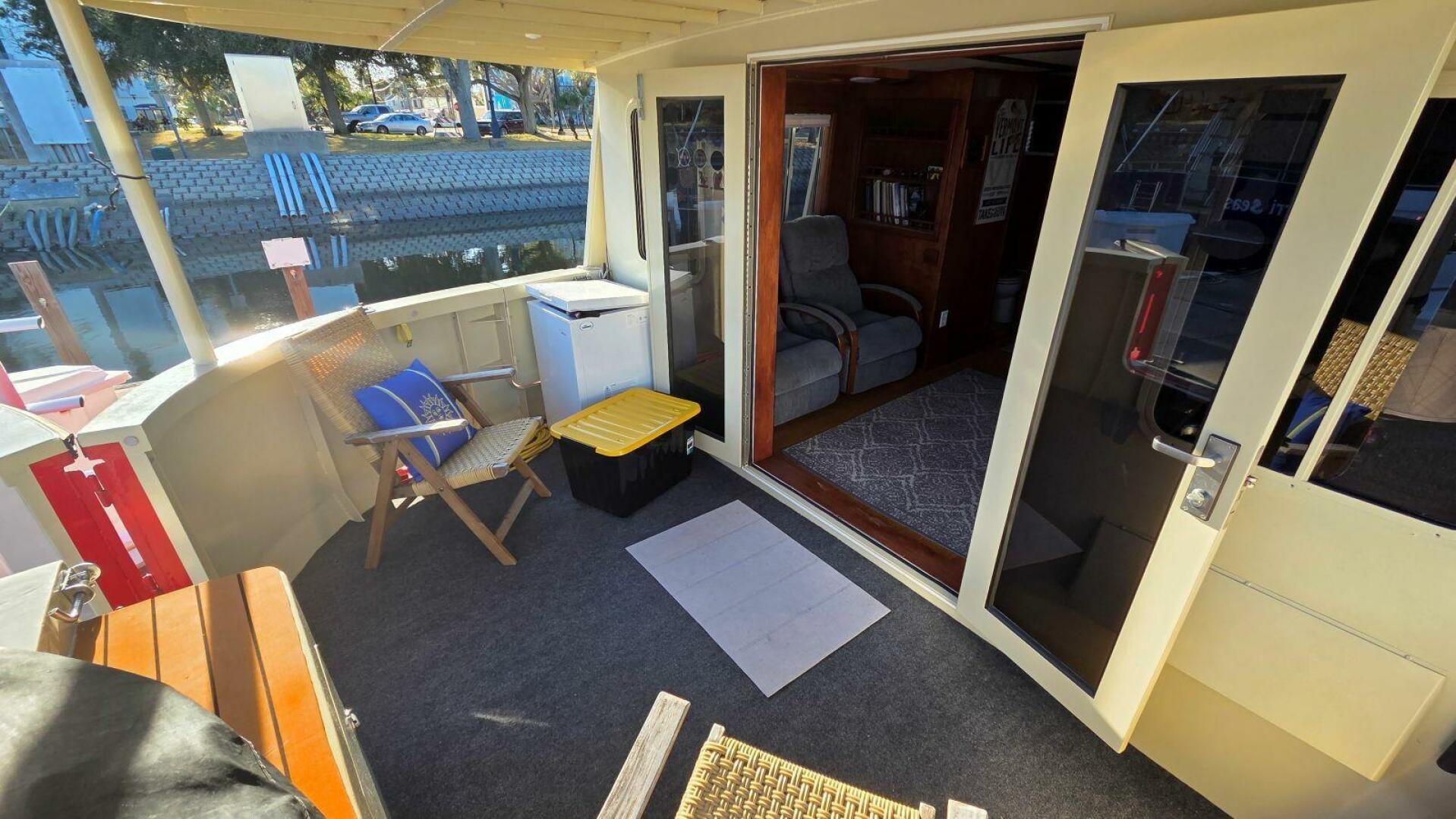 2004 Pilgrim Progress Mark II 42 - Image 8