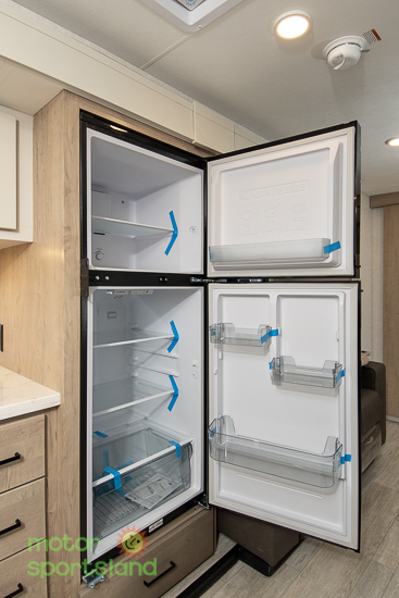 2027 Ember Touring Edition 2300MLL - Image 27